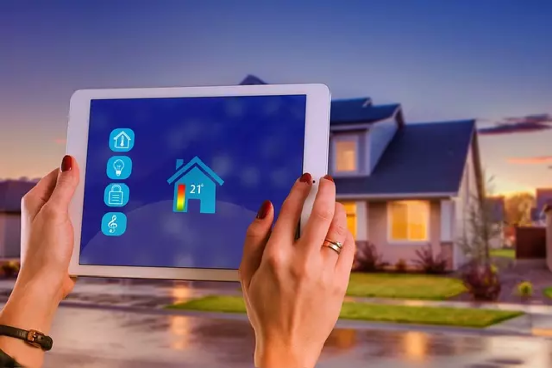 smart home zarządzanie klimatyzacją z poziomu tabletu