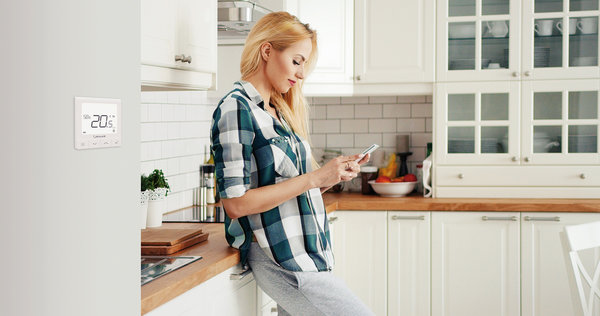 Idealne sterowanie ogrzewaniem w domu – regulator Quantum marki Salus