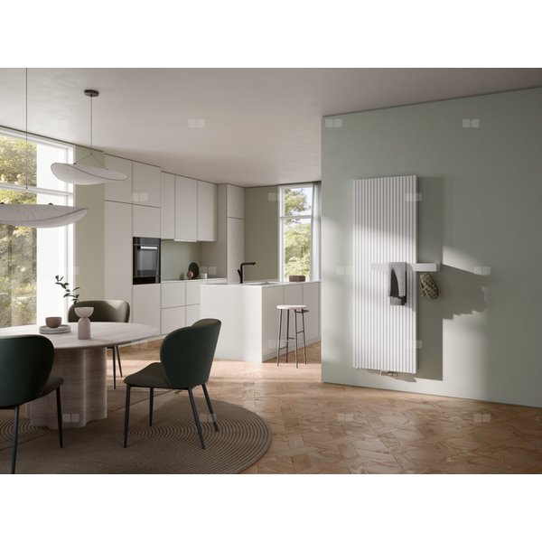 Grzejnik dekoracyjny Kermi®Carré® CPHN2-RO 775x2000x86, 3224W, podł. 86, RAL 9005 SFE